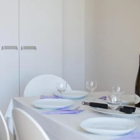Apartment Faro Basanija