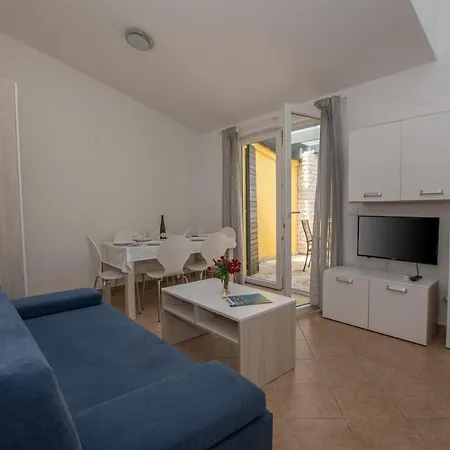 Faro Apartment *